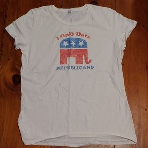 I Only Date Republicans Tshirt